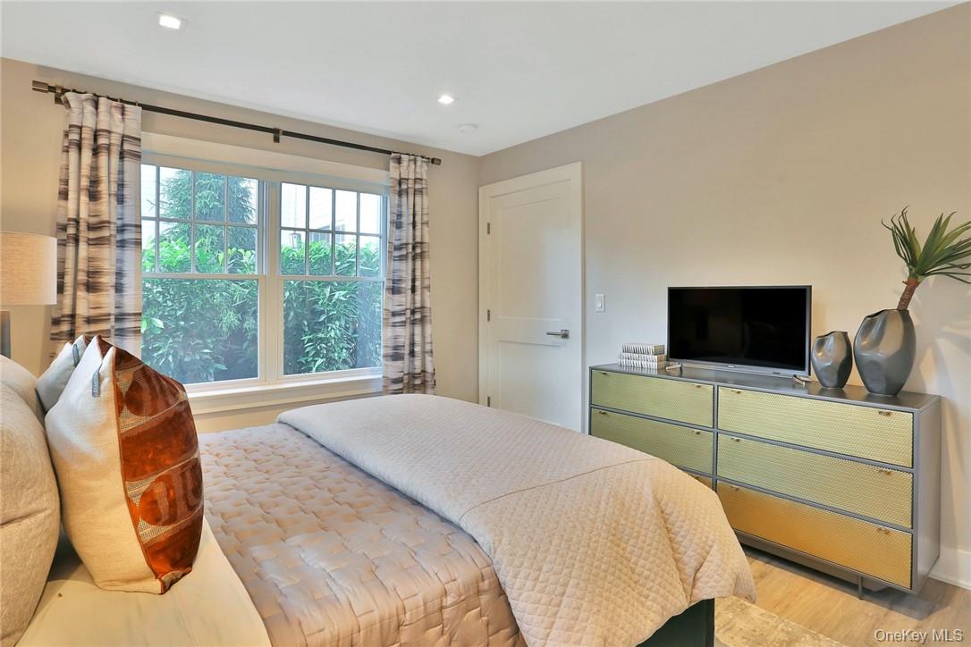 470 Main Street, Unit 13 photo 13