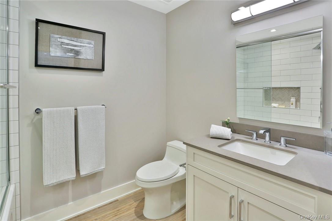 470 Main Street, Unit 13 photo 15