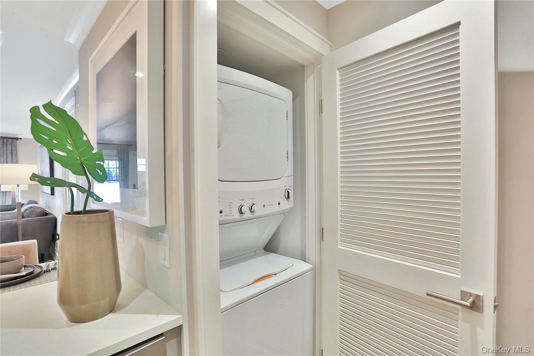 470 Main Street, Unit 13 photo 17