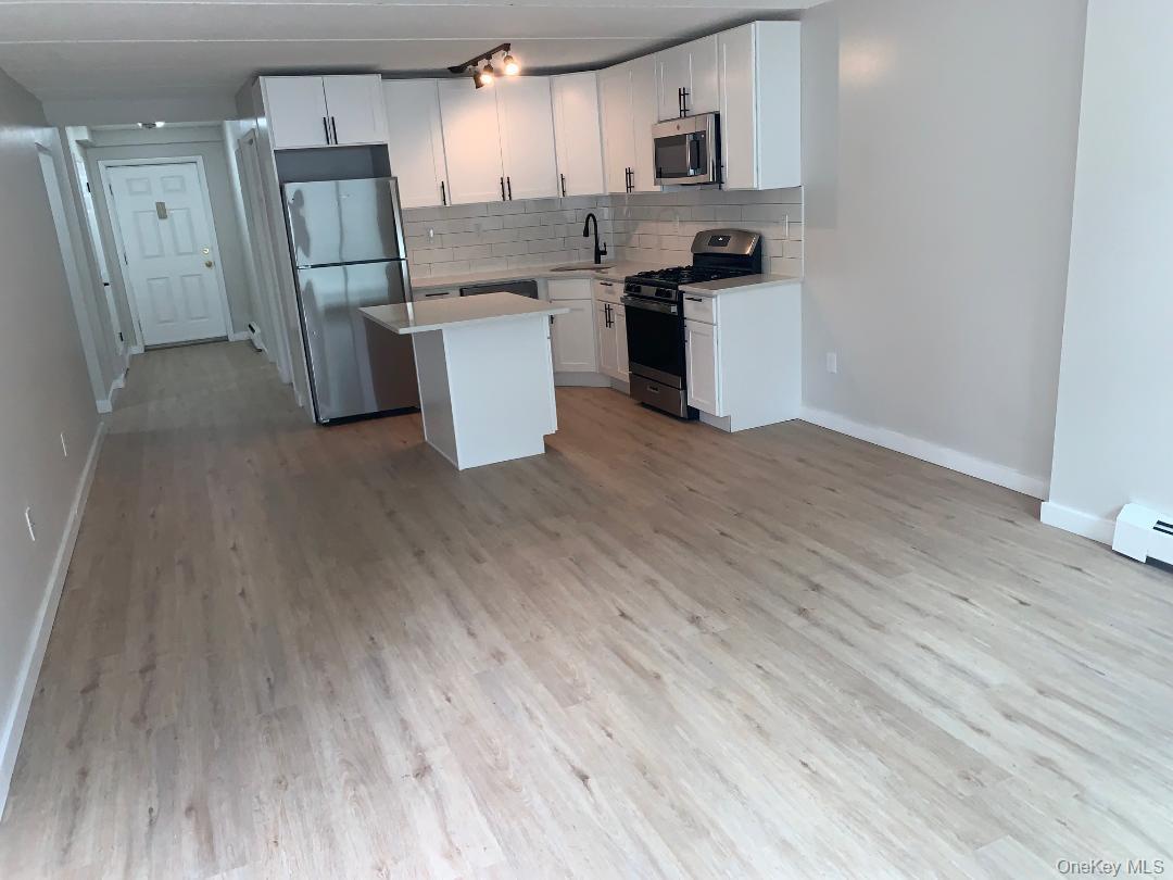 85 N Middletown Road, Unit A9 photo 6