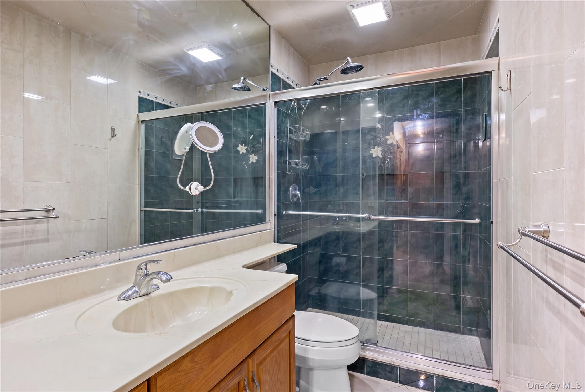 24 Yosemite Lane – For Sale photo 28