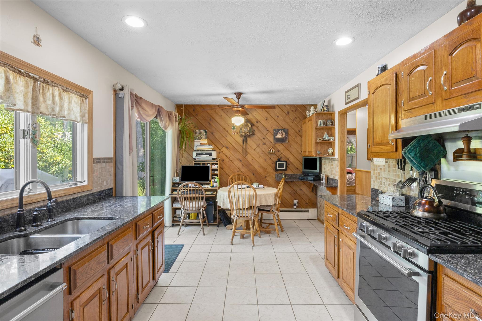 24 Yosemite Lane – For Sale photo 16