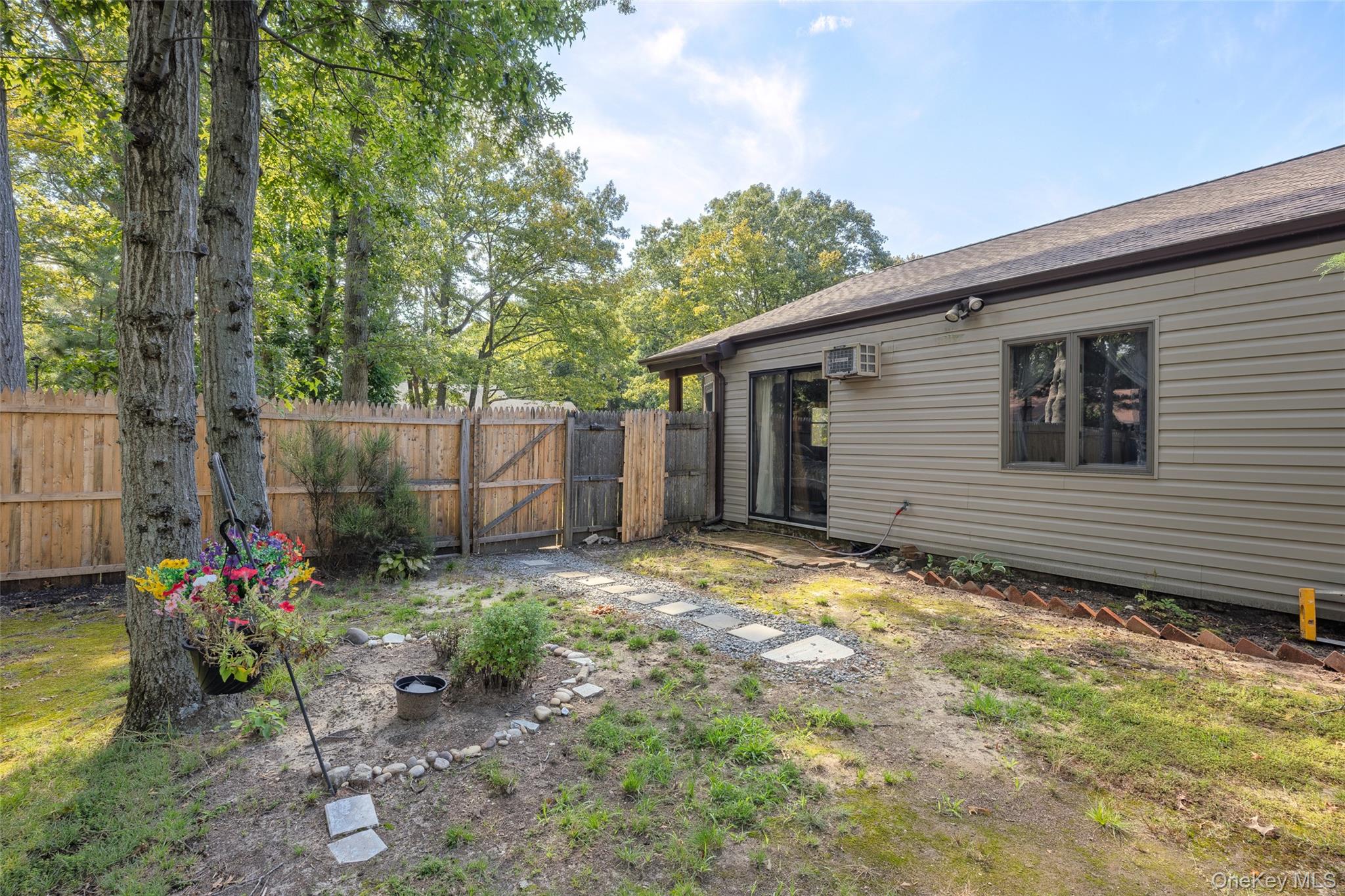 24 Yosemite Lane – For Sale photo 33