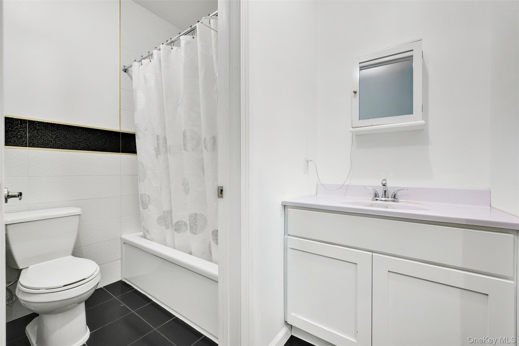 39 Decatur Avenue, Unit 114 photo 21