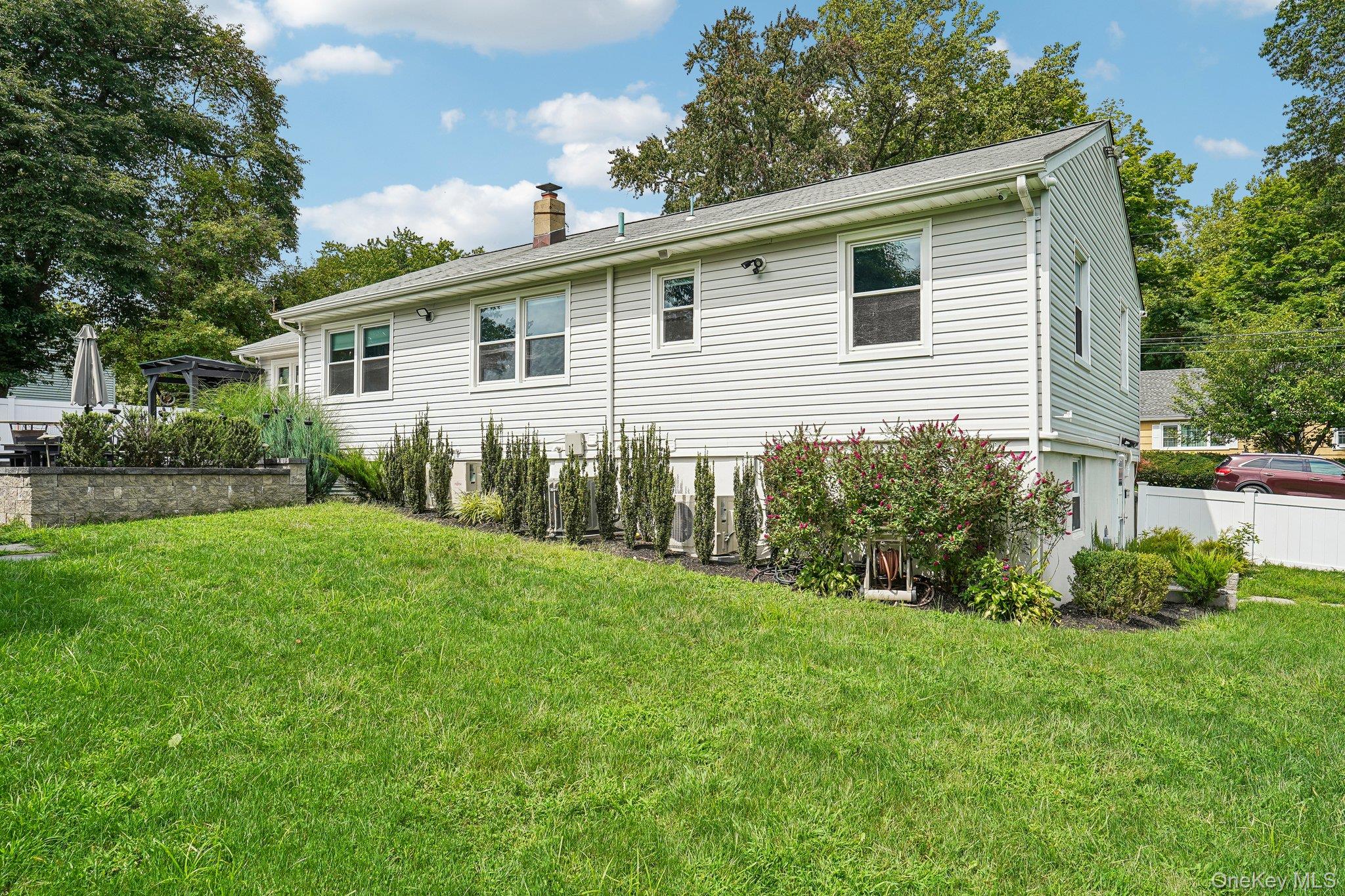 27 Pierce Street – For Sale photo 32