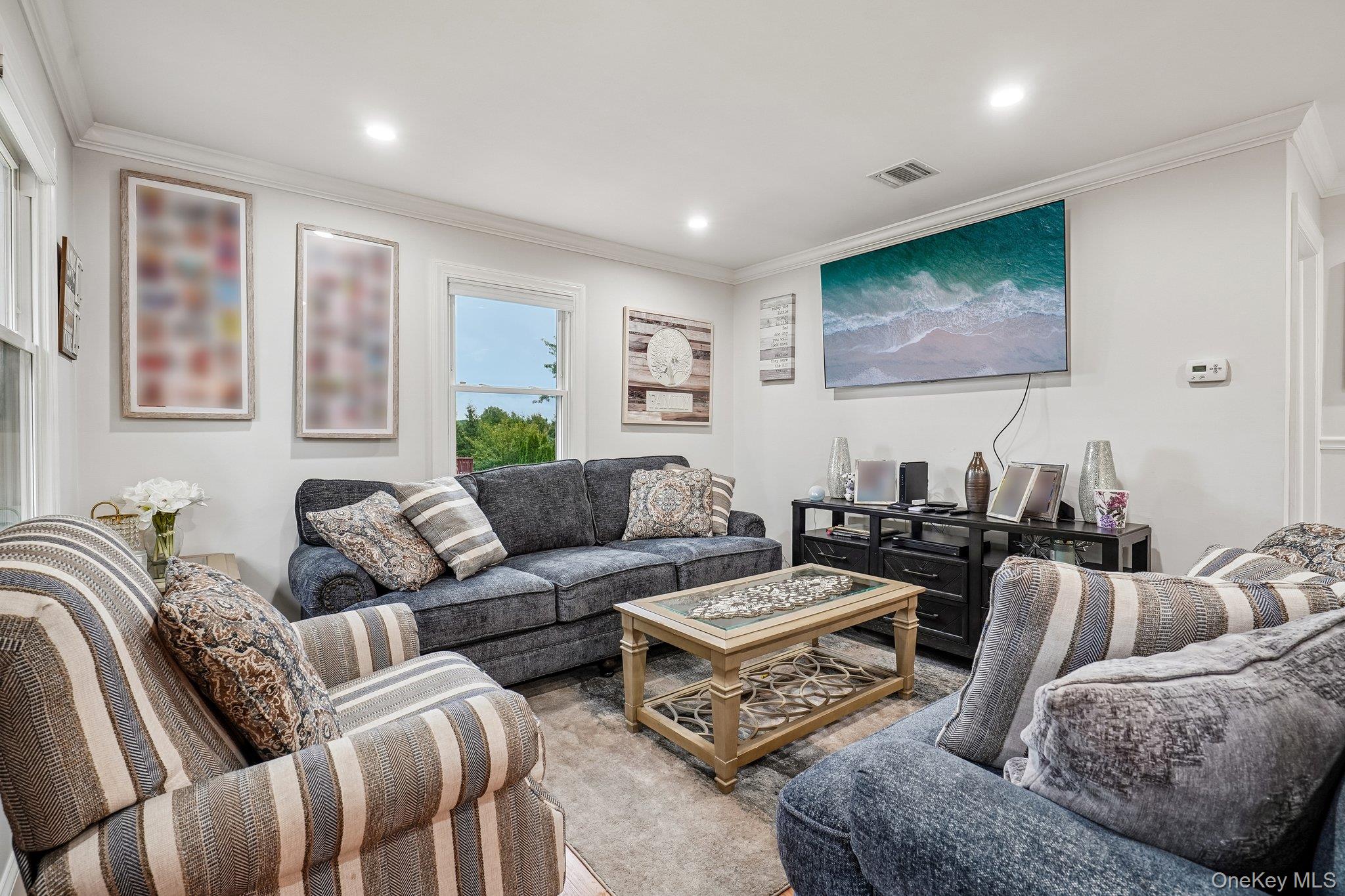 27 Pierce Street – For Sale photo 3