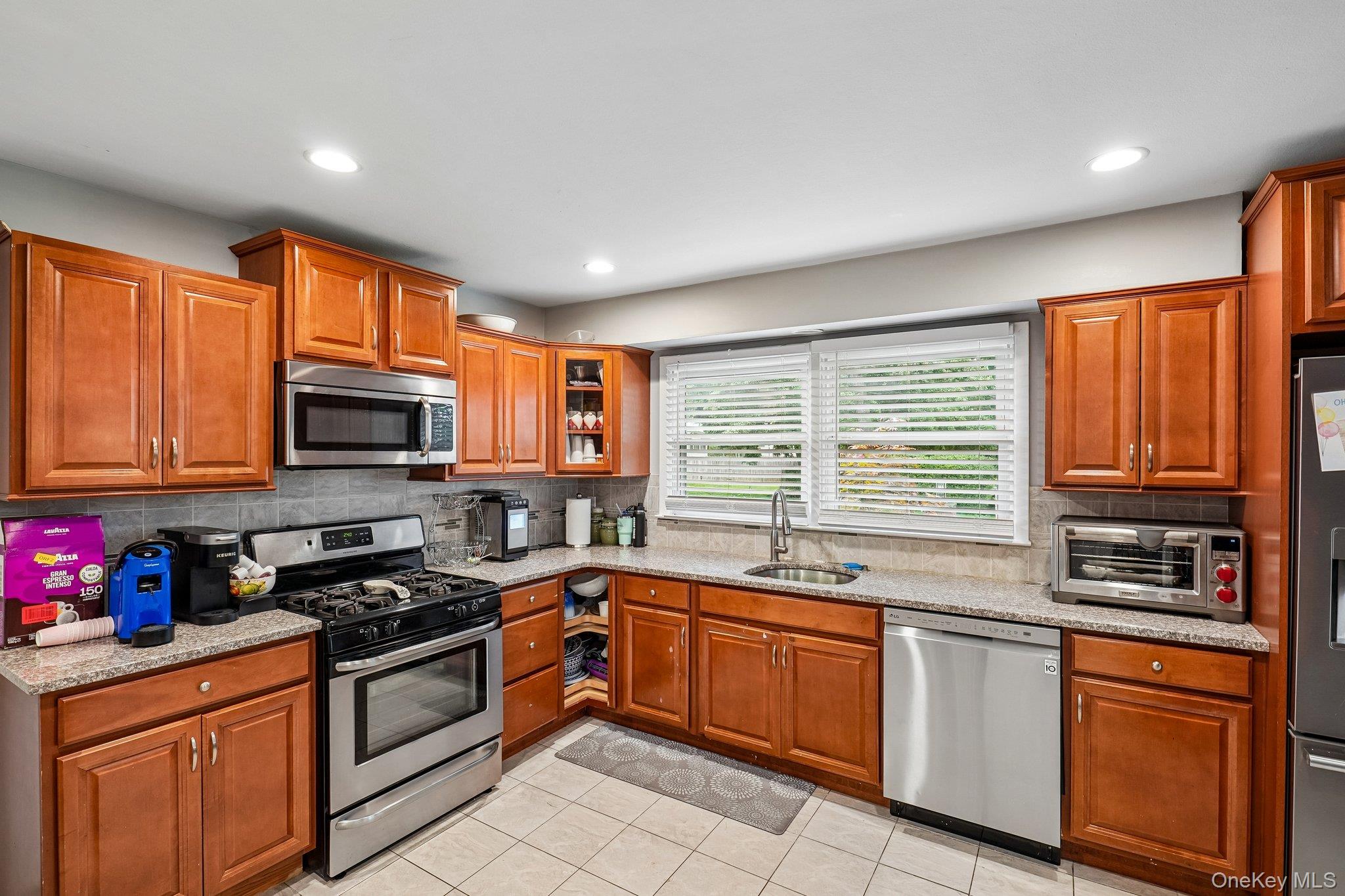 27 Pierce Street – For Sale photo 12