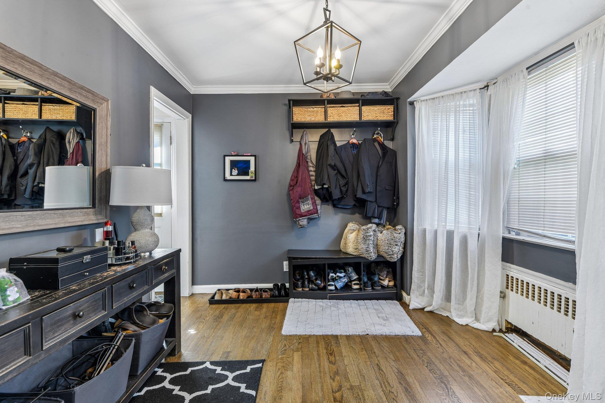 666 Lakeview Avenue – For Sale photo 12