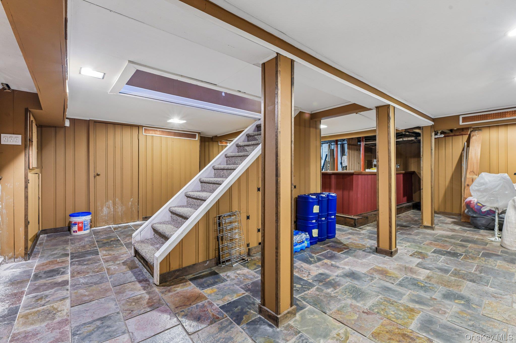666 Lakeview Avenue – For Sale photo 25