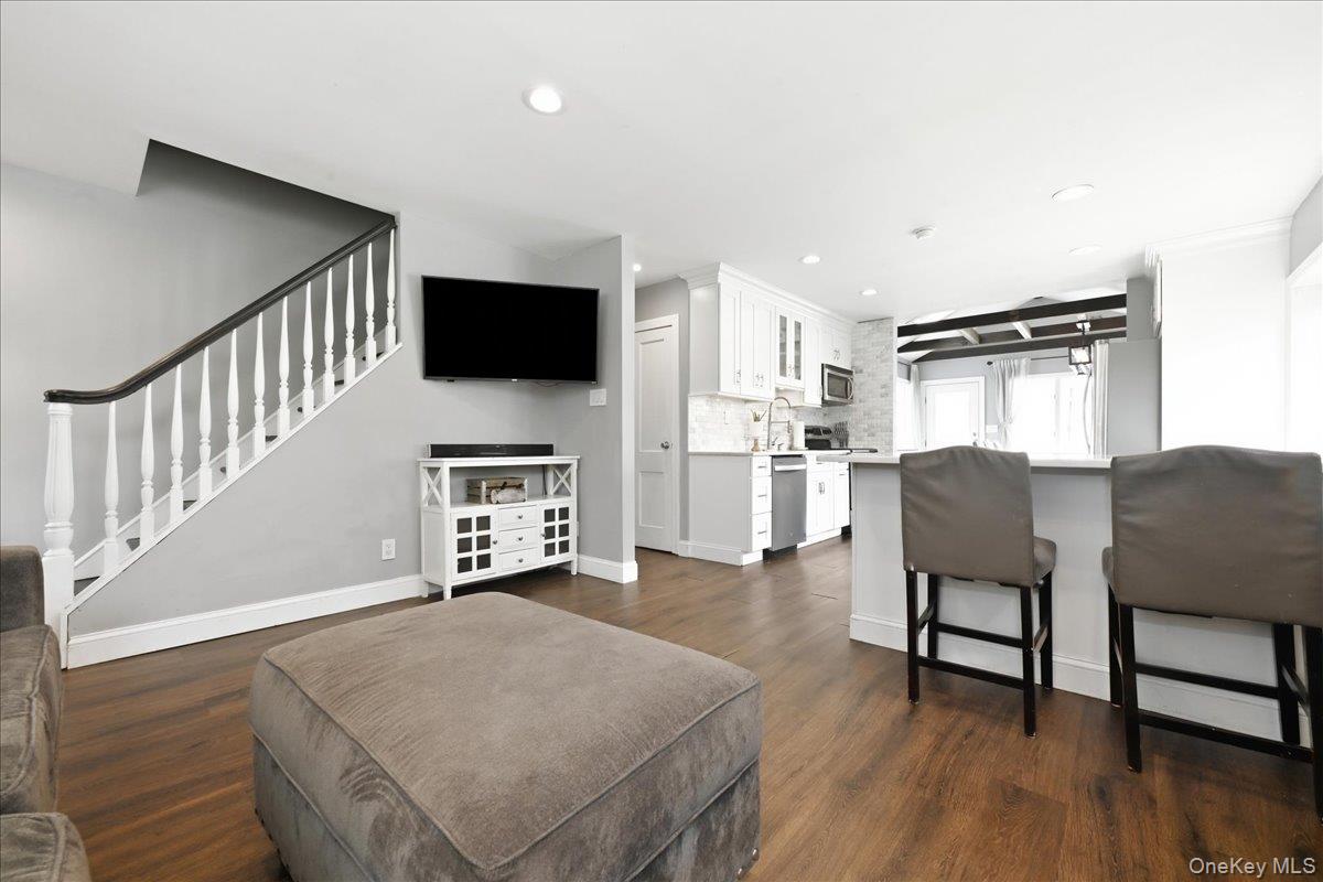 626 Central Avenue – For Sale photo 5