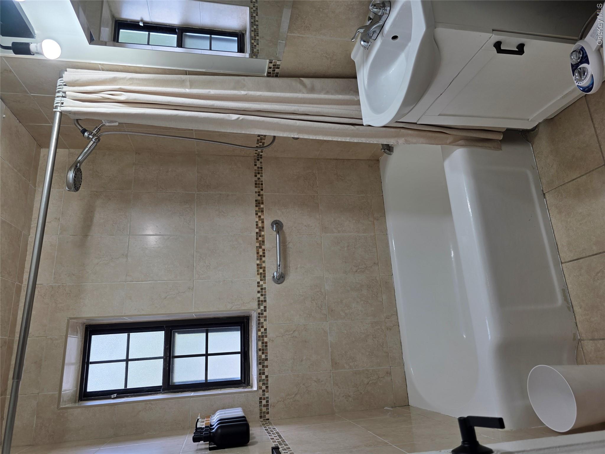 144-04 78 Avenue, Unit 1 photo 2