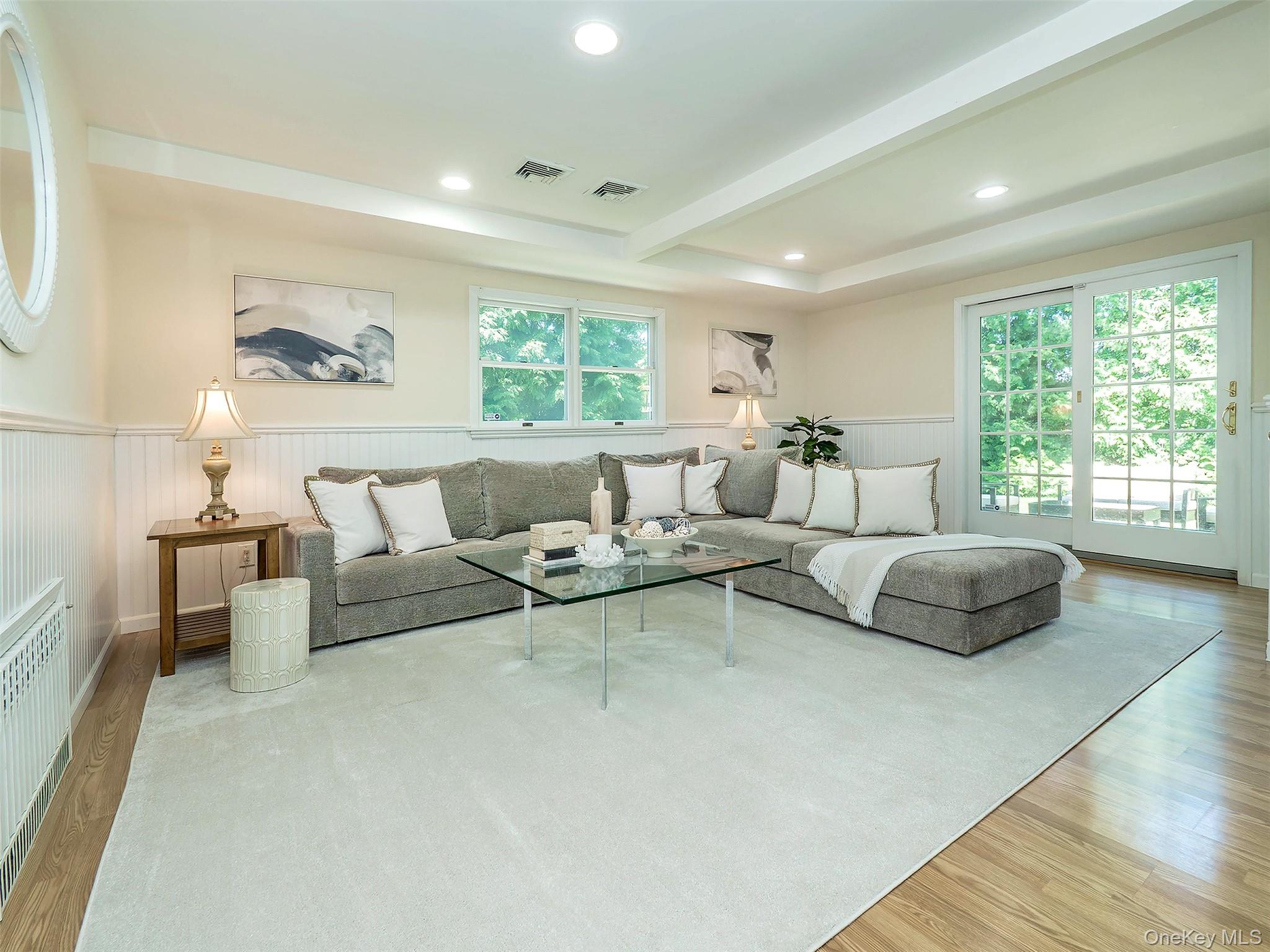 65 Essex Court – For Sale photo 15