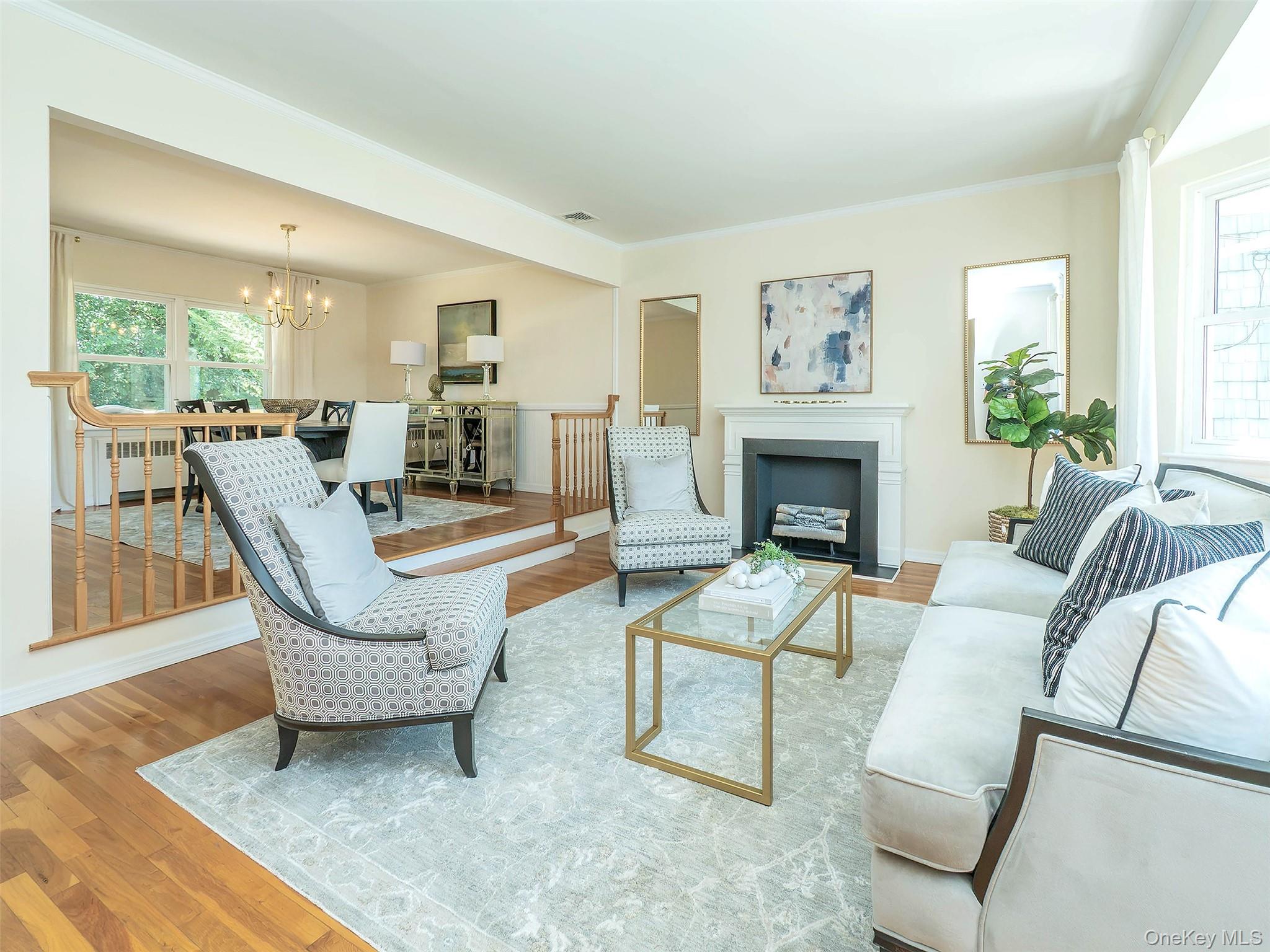 65 Essex Court – For Sale photo 3