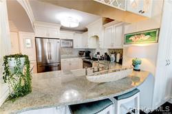 170 W Broadway, Unit 6G photo 10