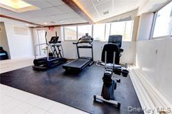 170 W Broadway, Unit 6G photo 22