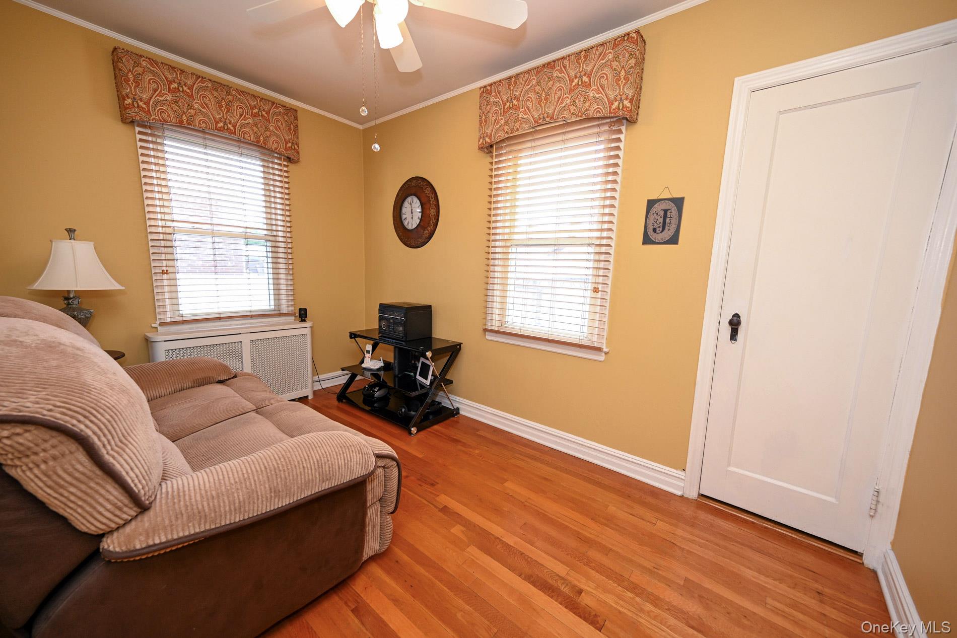 1073 Hancock Avenue – For Sale photo 8