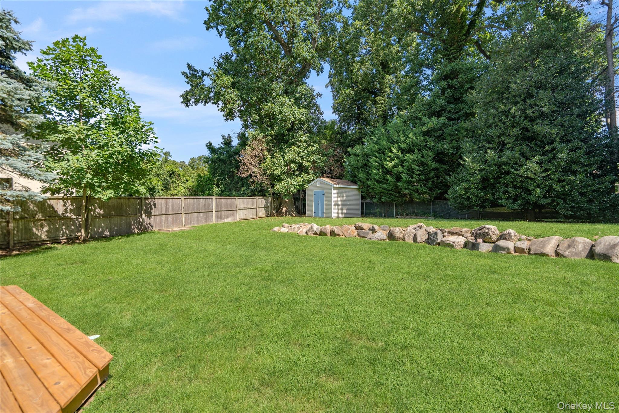16 Westview Road – For Sale photo 36