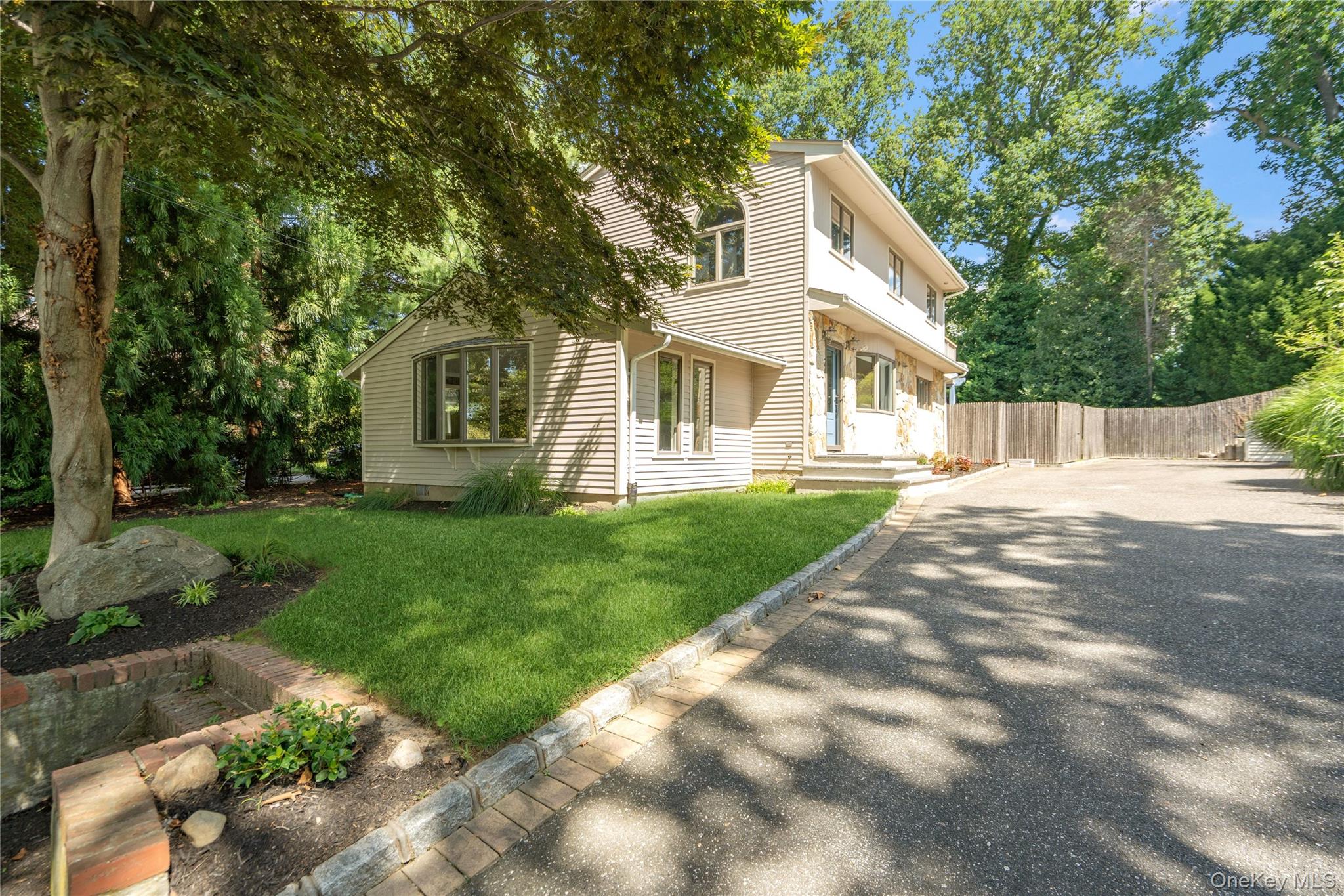 16 Westview Road – For Sale photo 7