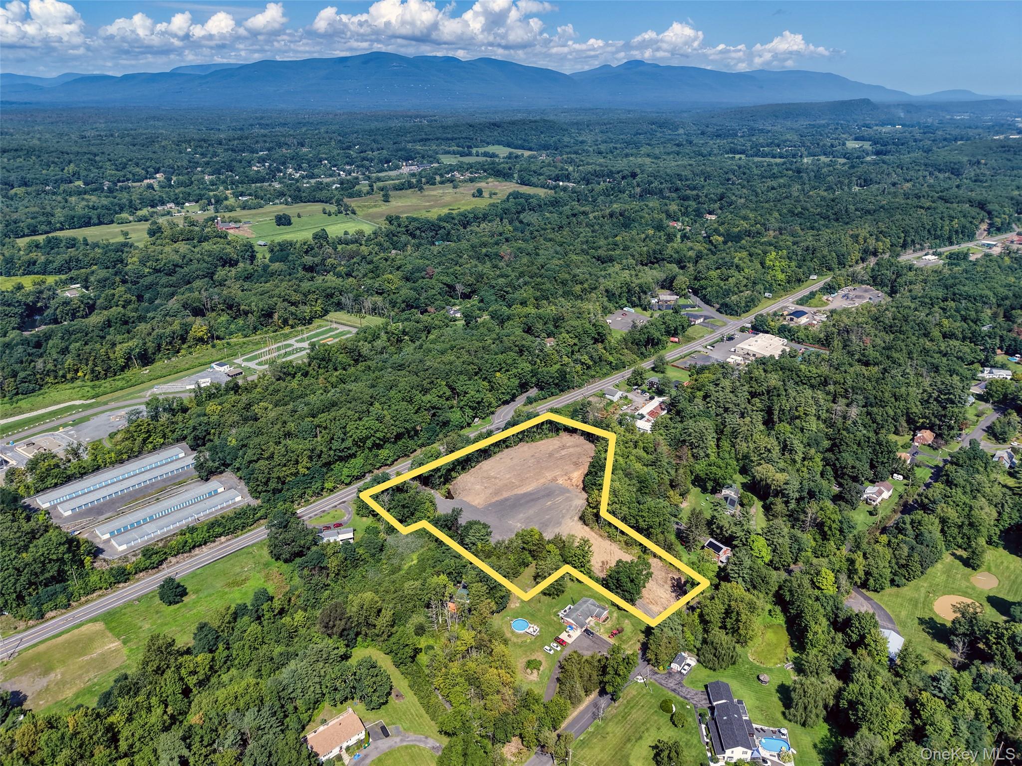 2286 Route 9W – For Sale