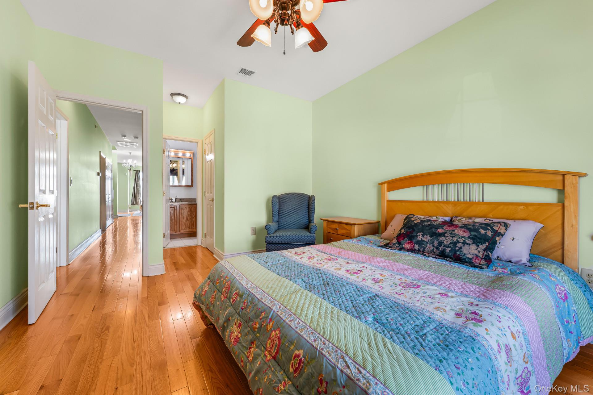 7110 Beach Front Road – For Sale photo 25