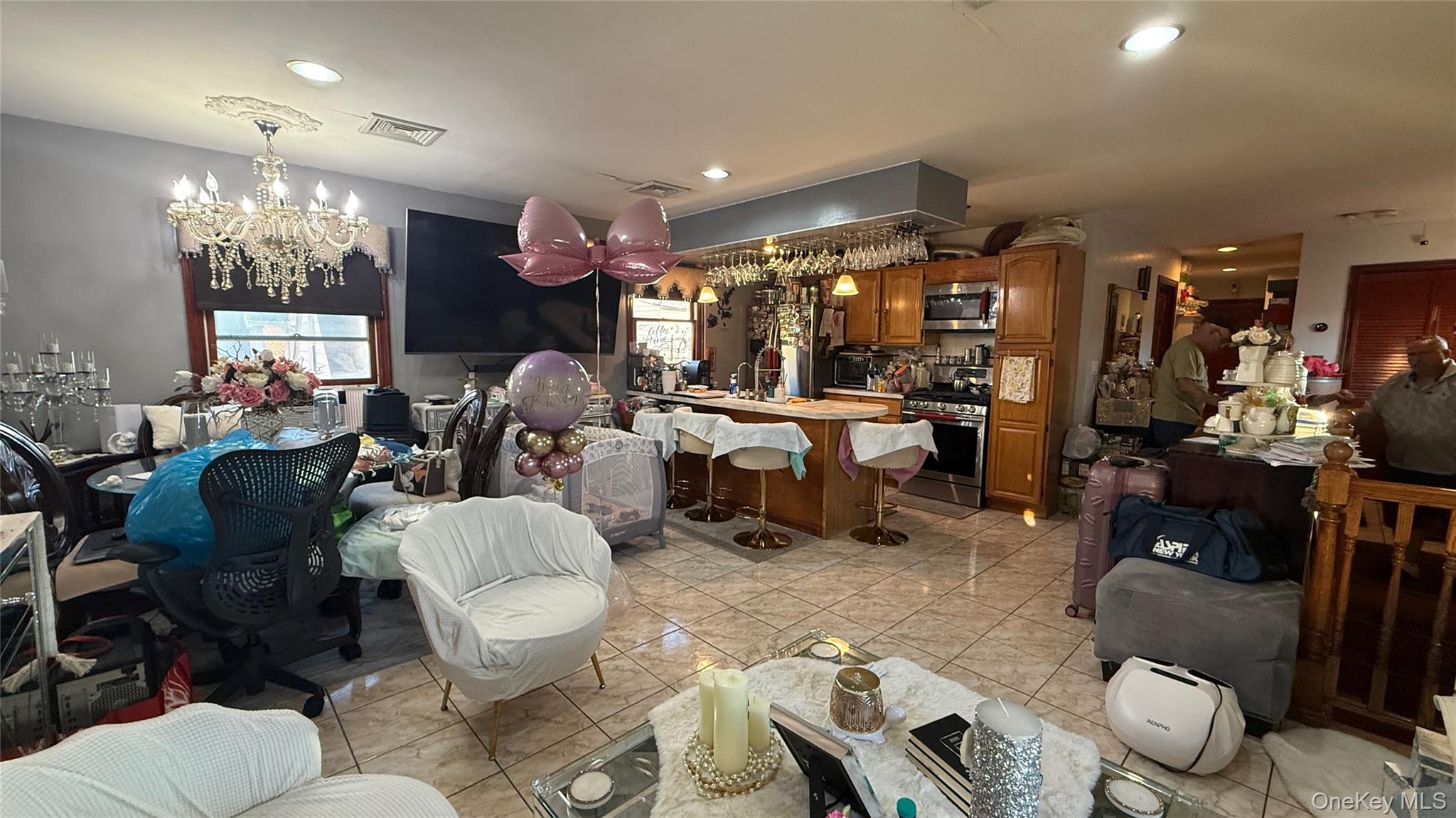 11412 142nd Street – For Sale photo 12
