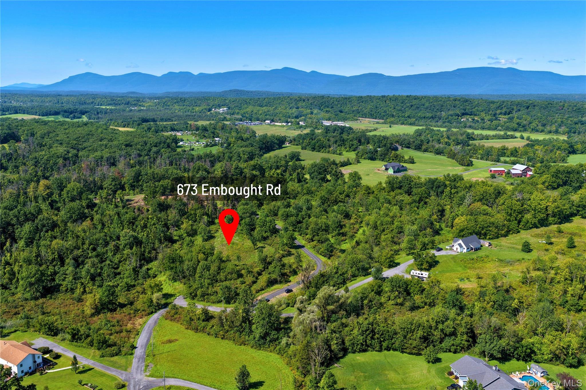673 Embought Road – For Sale photo 3