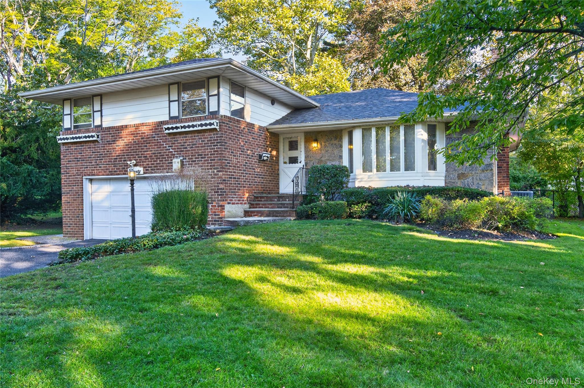 20 Canterbury Road – For Sale photo 2