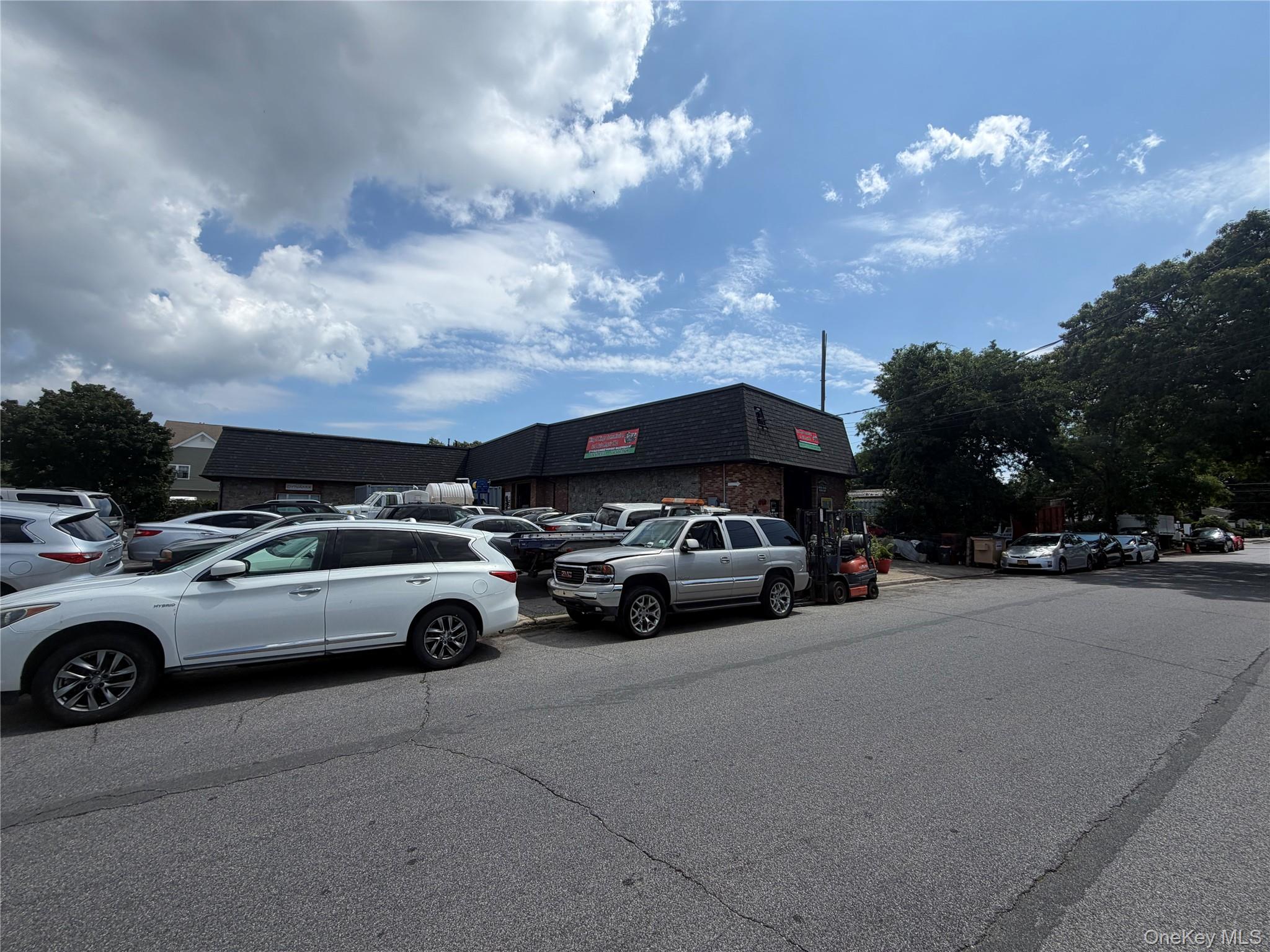5714 Old Sunrise Highway – For Rent photo 5