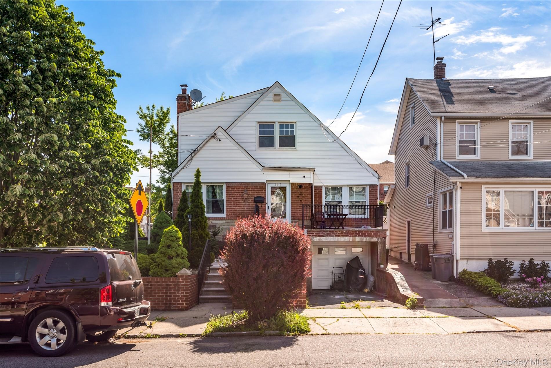 59-11 157th Street, Unit 2 photo 2