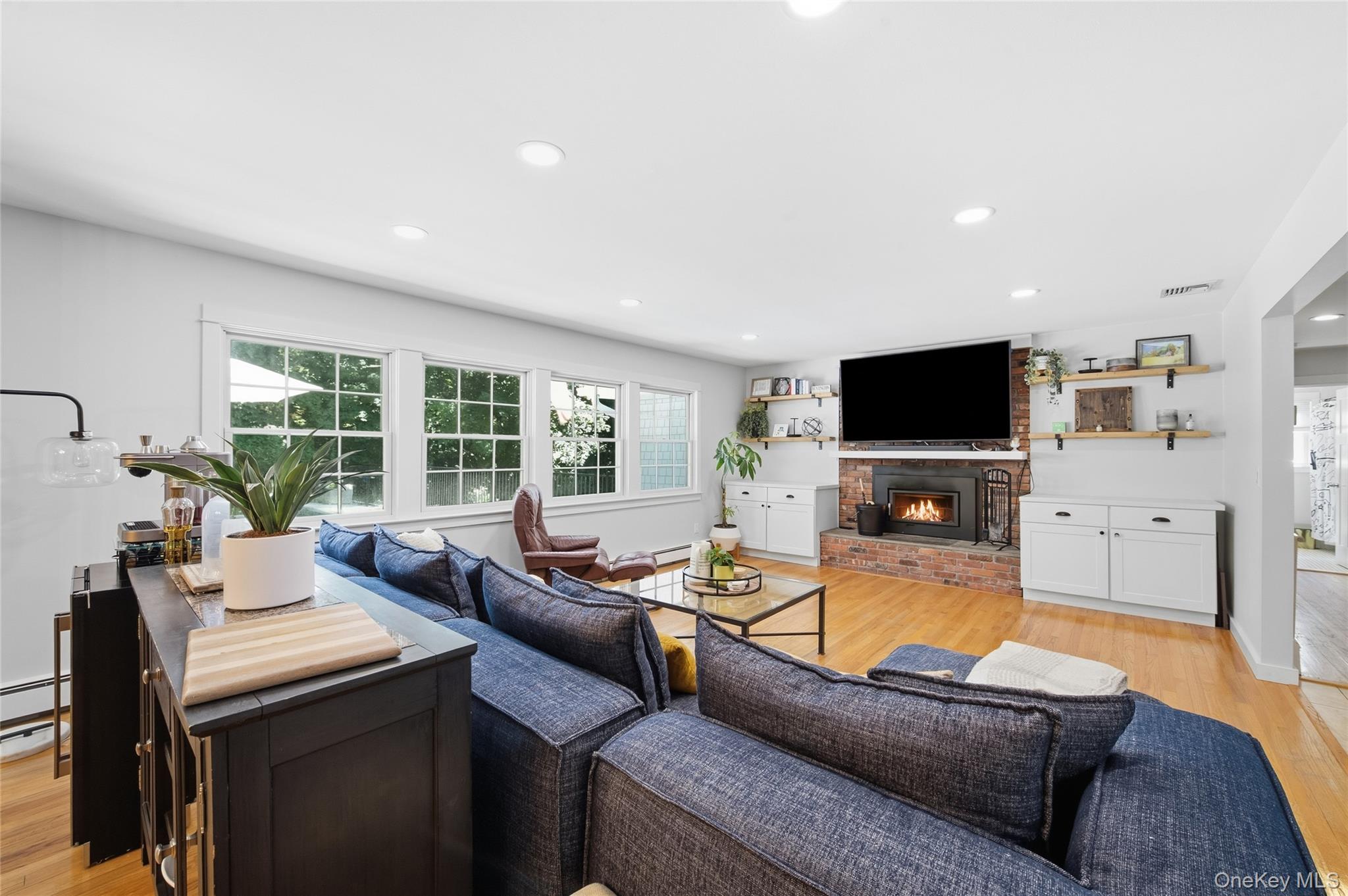 30 Cove Road – For Sale photo 9