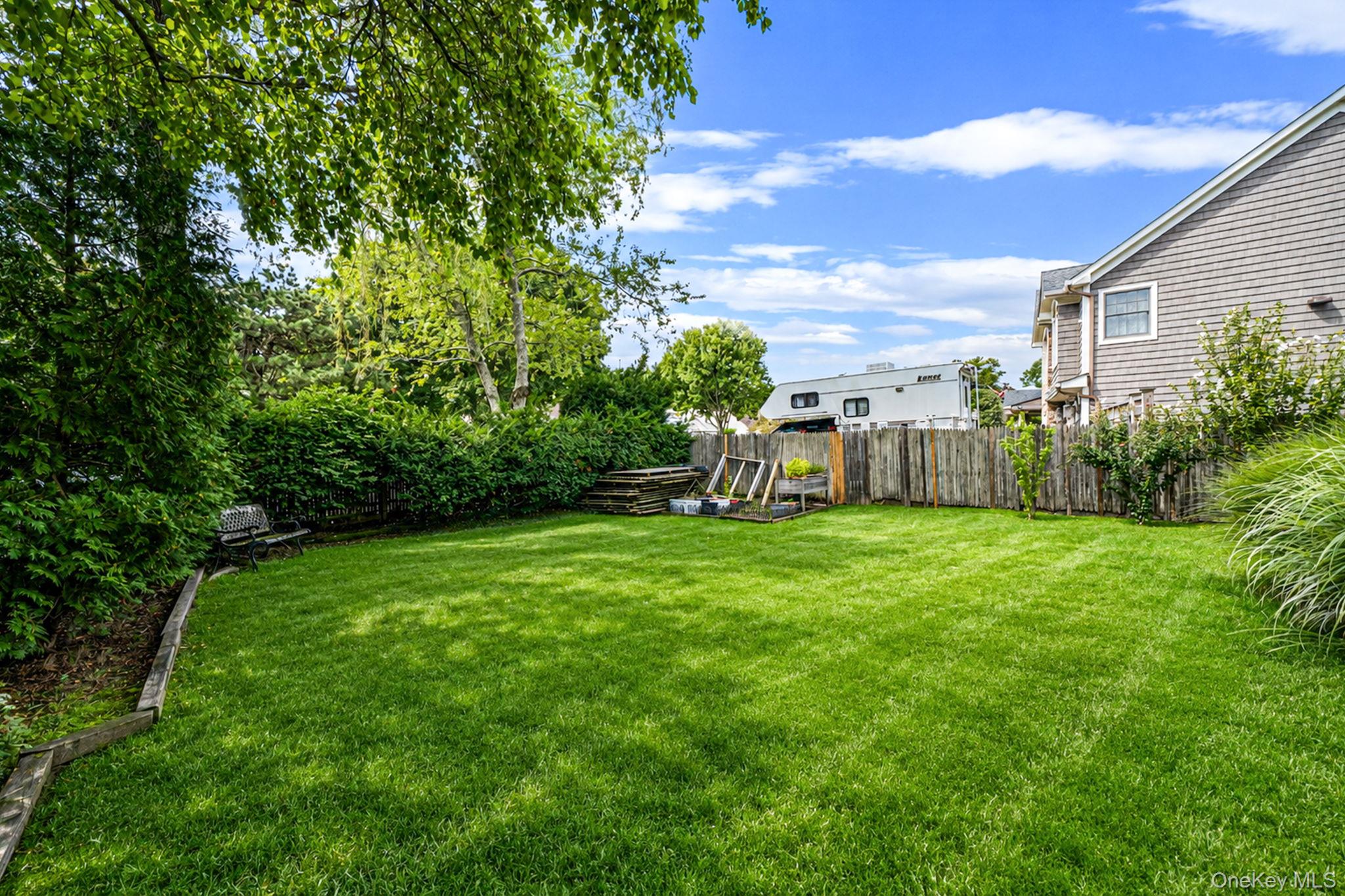 4 Highview Lane – For Sale photo 32