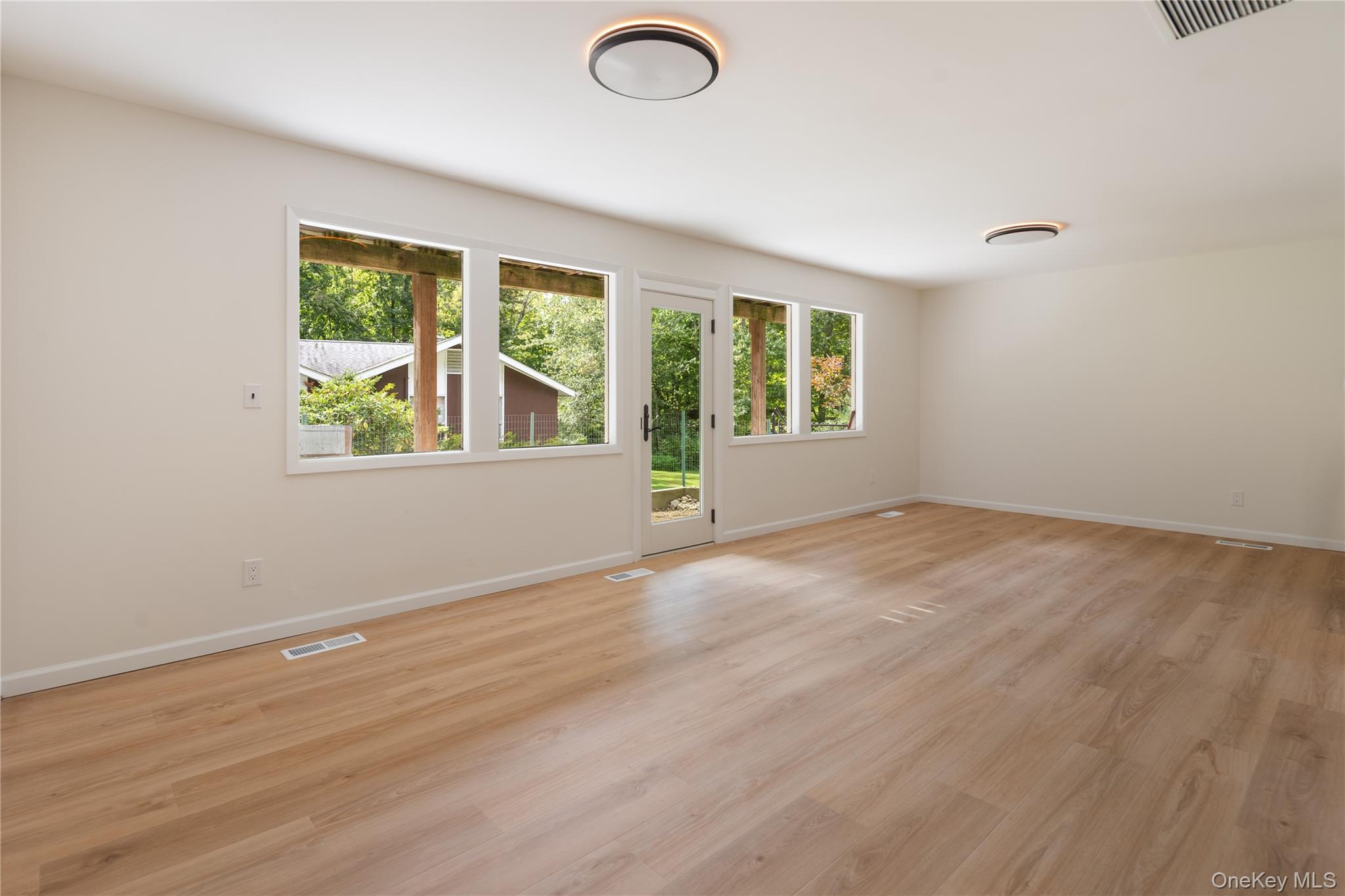 94 Todd Lane – For Sale photo 24