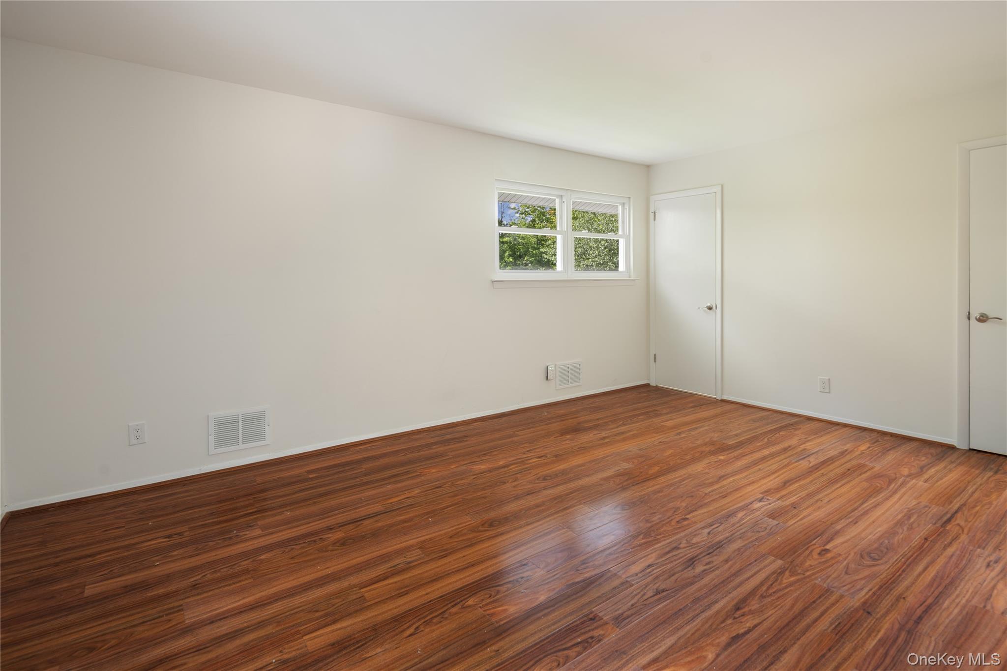 94 Todd Lane – For Sale photo 17