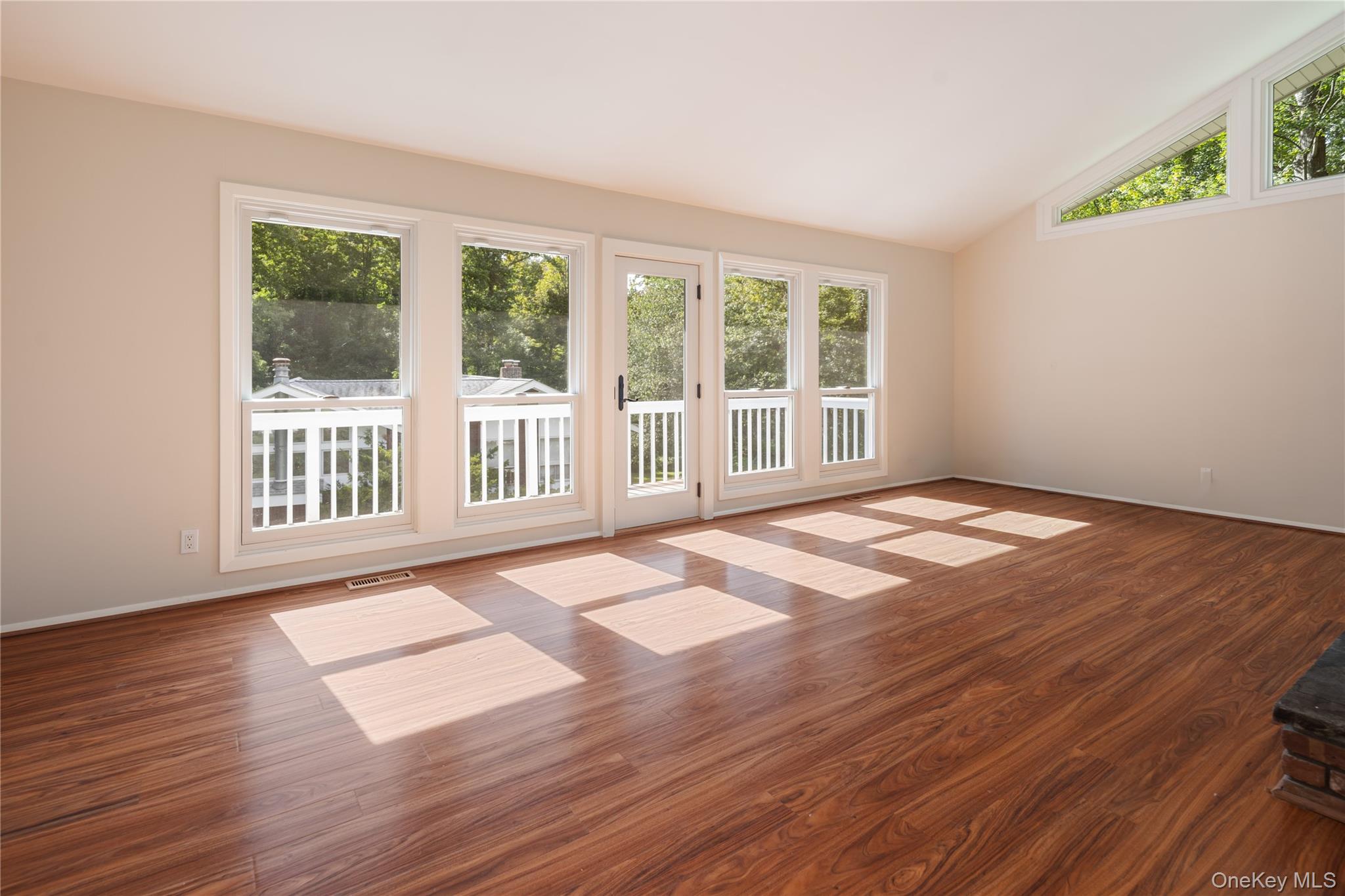 94 Todd Lane – For Sale photo 10
