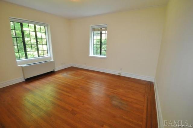 155 Garth Road, Unit 1F photo 10