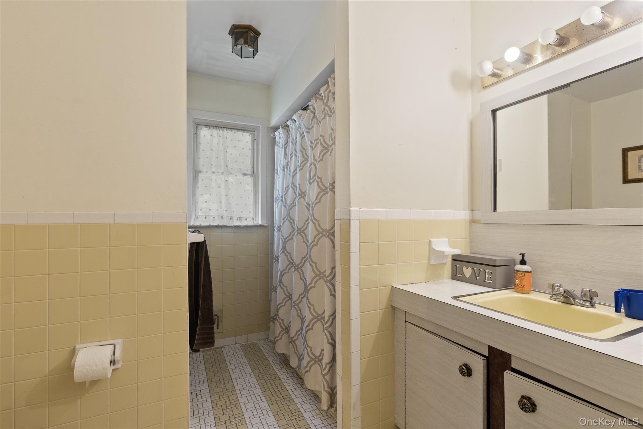 26 Terri Lee Lane – For Rent photo 12