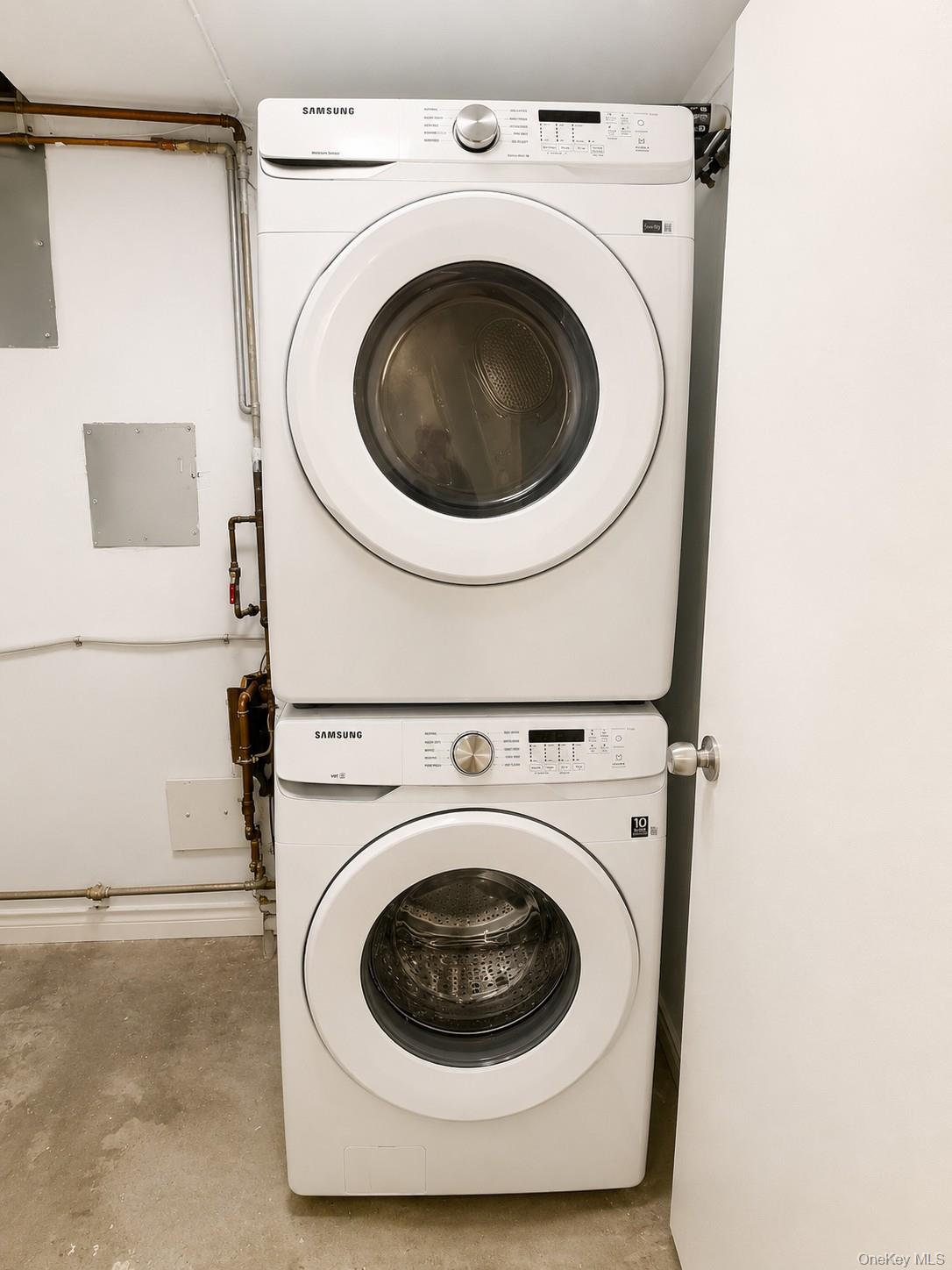 7 Pine Street – For Rent photo 13
