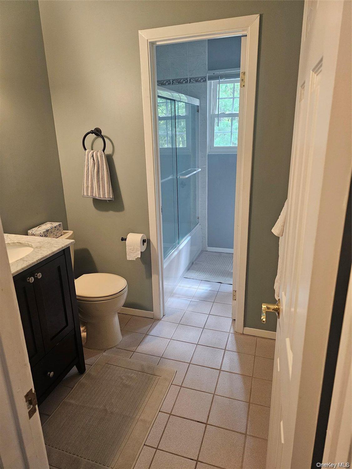 22 Chase Commons – For Sale photo 8