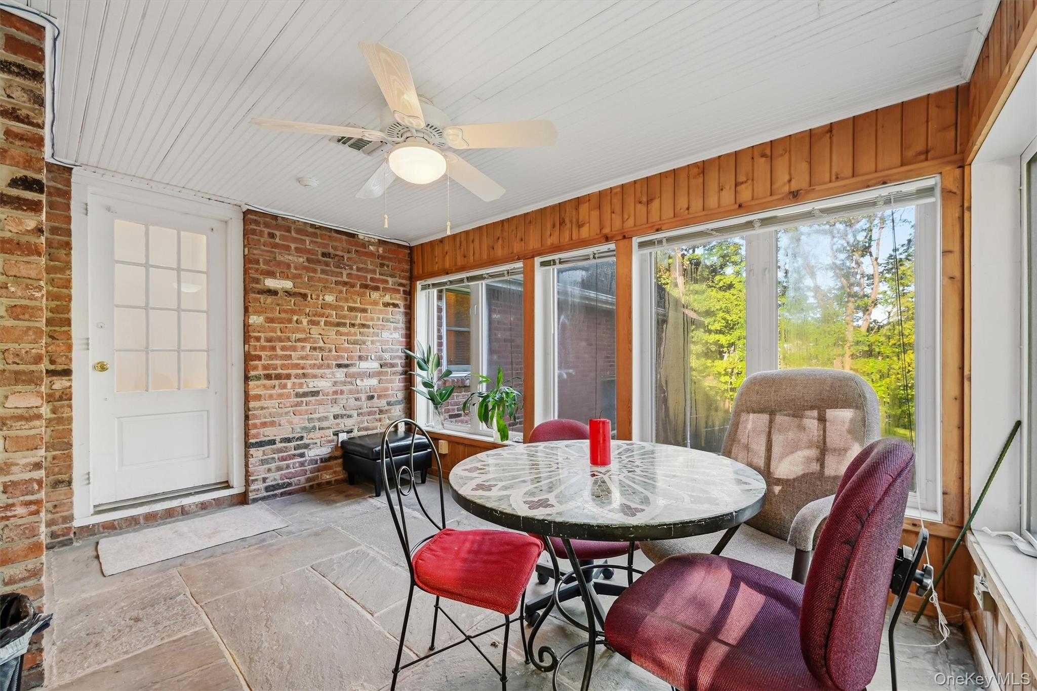 18 Laurel Road – For Sale photo 43