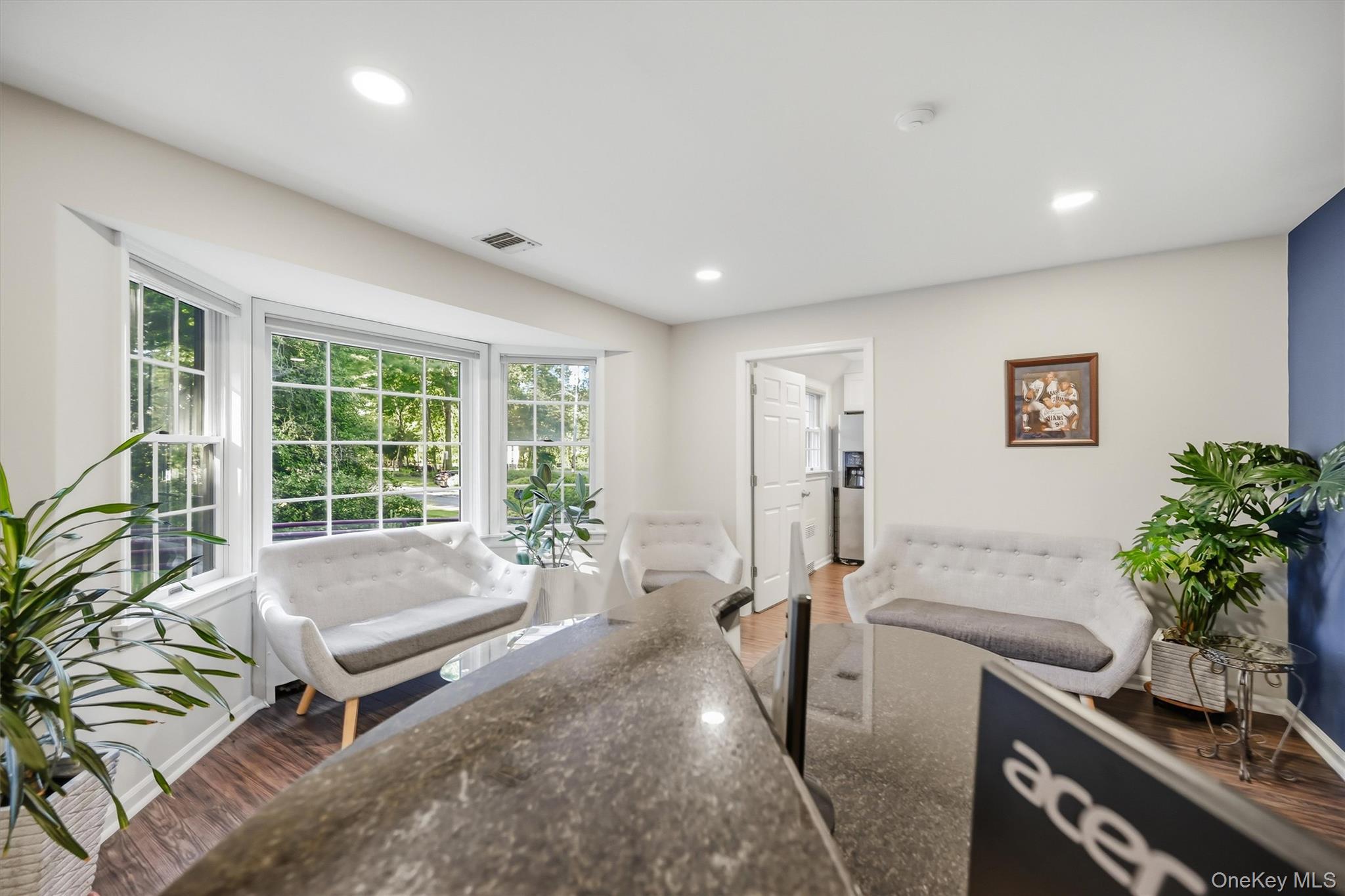 18 Laurel Road – For Sale photo 8