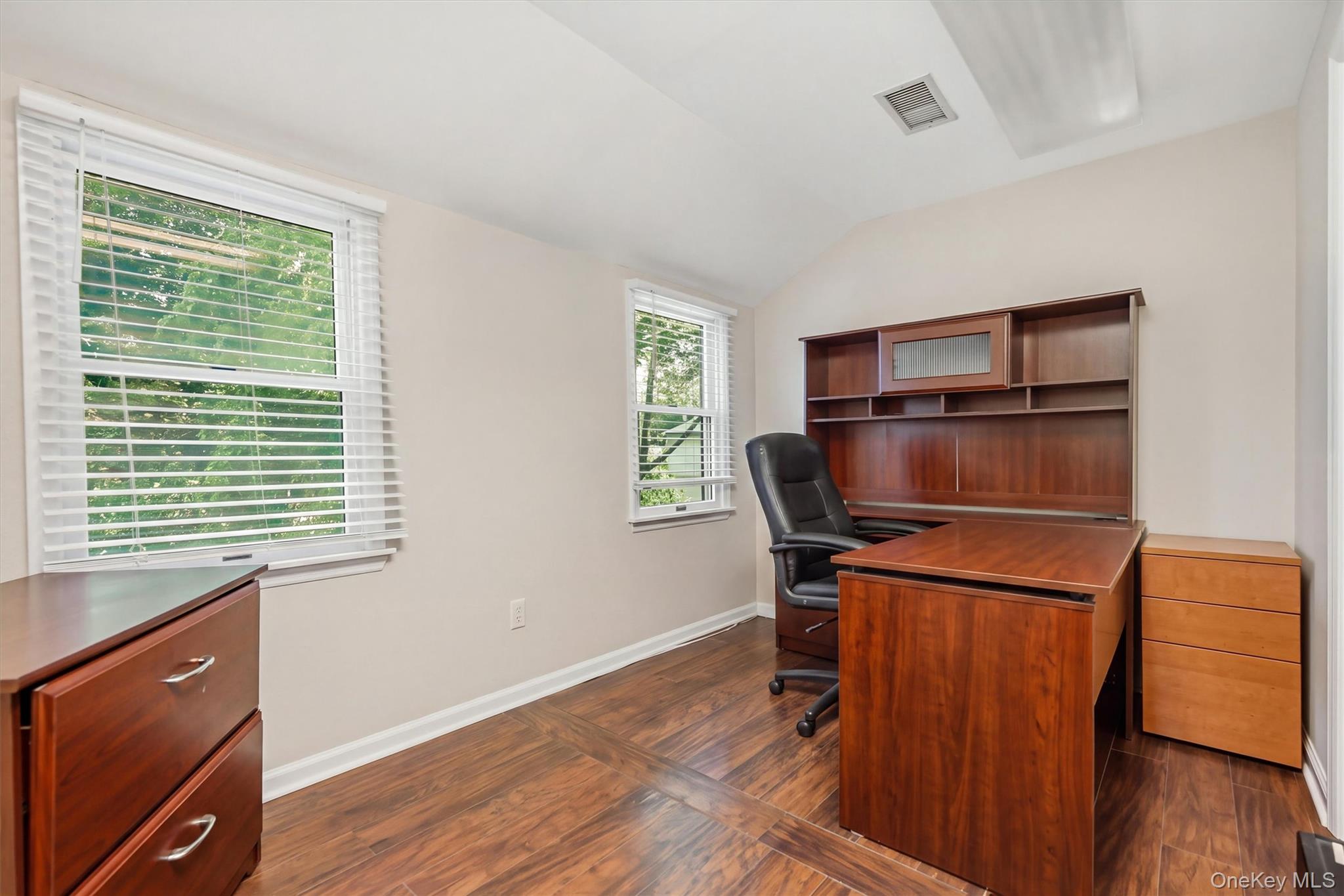 18 Laurel Road – For Sale photo 34