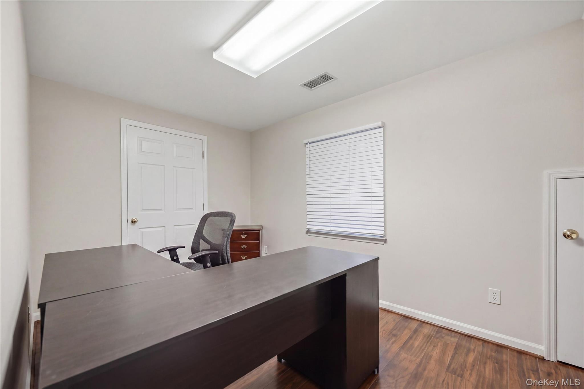 18 Laurel Road – For Sale photo 35