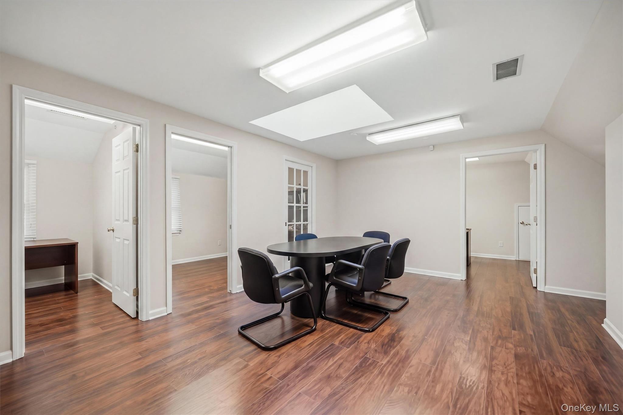 18 Laurel Road – For Sale photo 28