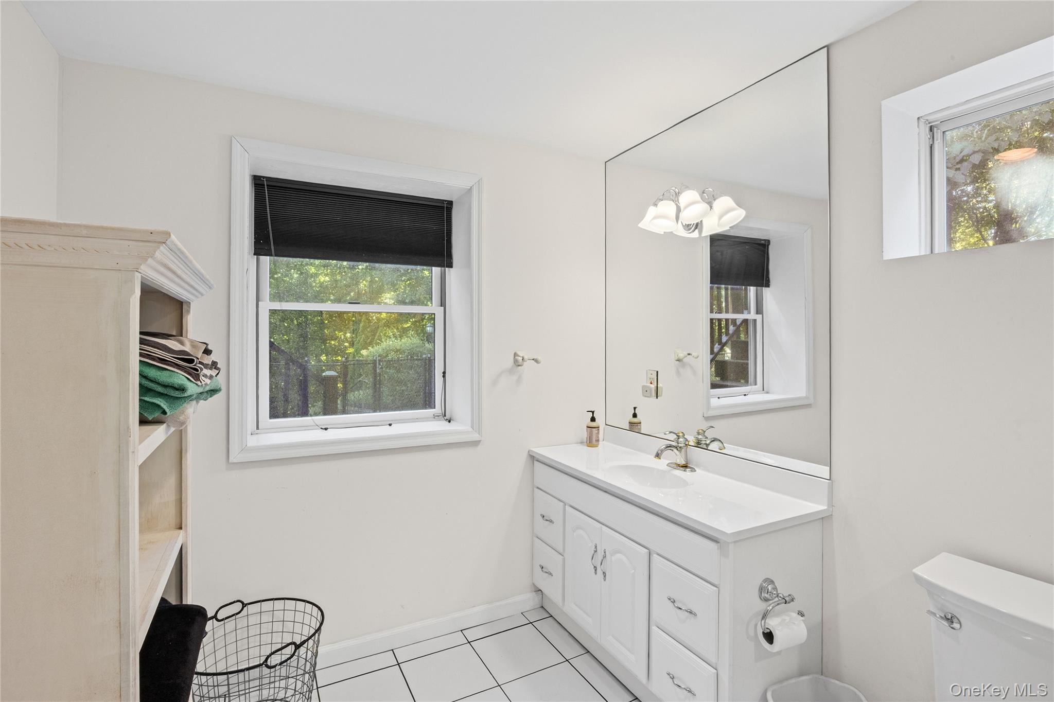 28 Apricot Road – For Sale photo 28