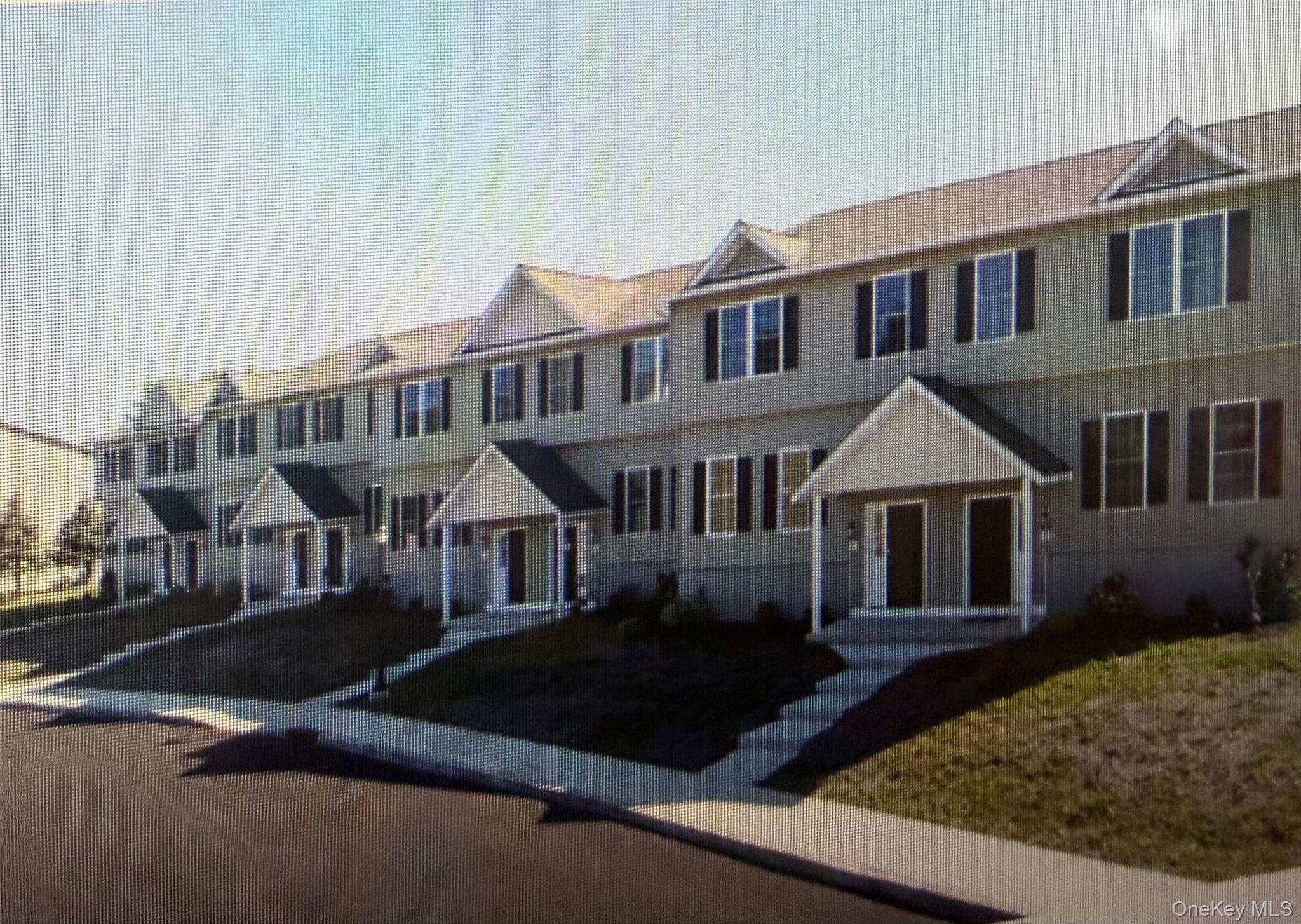 75 Hudson Circle, Unit 38 photo 2