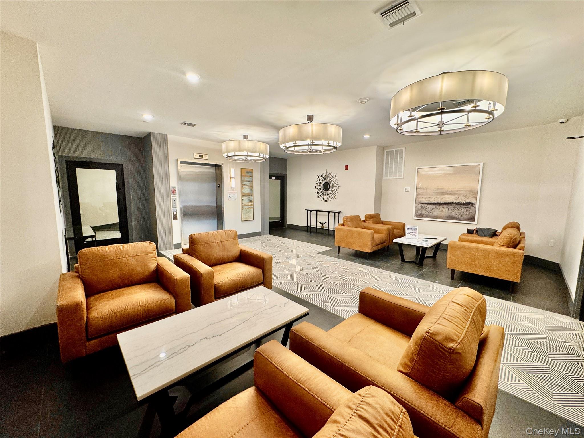 306 Bluestone Court, Unit 104 photo 2