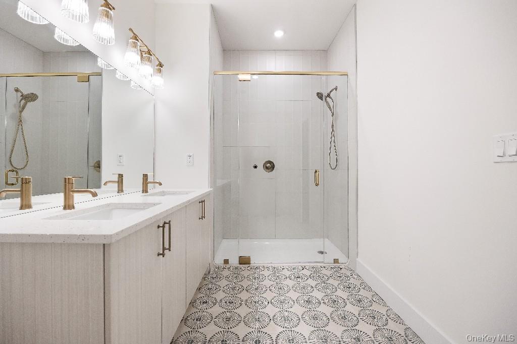 306 Bluestone Court, Unit 216 photo 19