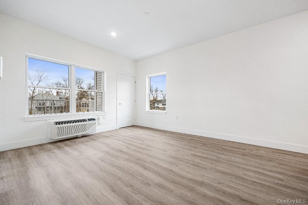 306 Bluestone Court, Unit 216 photo 17