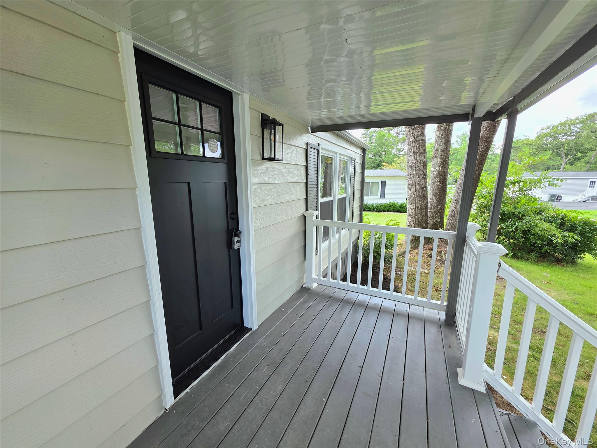 525 Riverleigh Avenue, Unit 221 photo 20