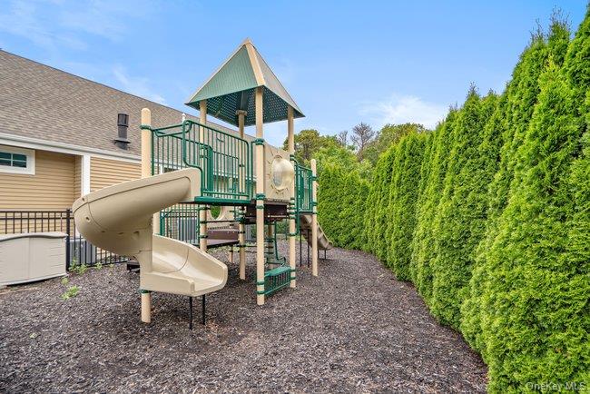 11 Halley Drive – For Sale photo 38